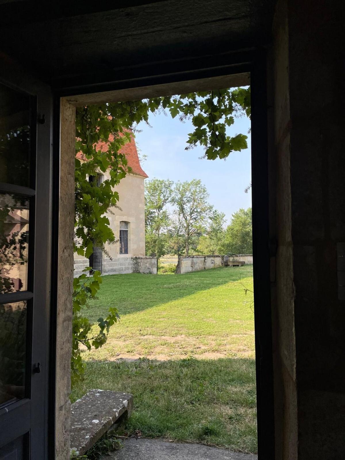 Chateau De Meauce, Gite Du Vigneron Saincaize-Meauce ภายนอก รูปภาพ